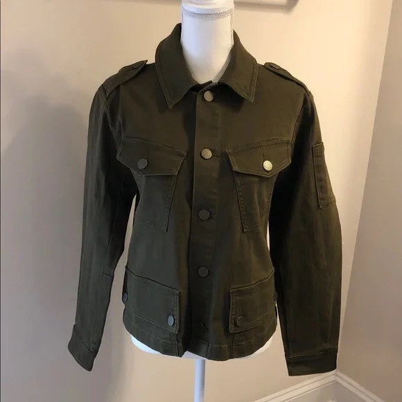 CAbi NWOT Evans Olive Green Button-Up Jacket - Picture 3 of 9